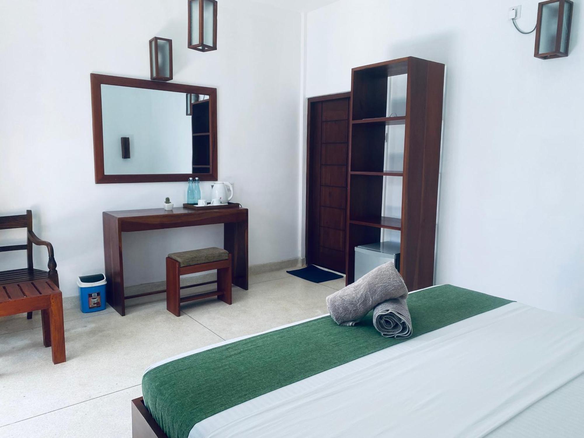 Отель Bienvenido Cozy Madiha Матара Экстерьер фото